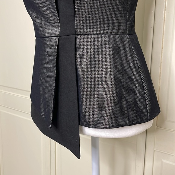 Black Halo Women’s Top Strapless Black/Metallic Embelishments Size 4 - Picture 3 of 11